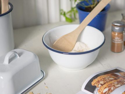 White Enamel Mixing Bowl Set